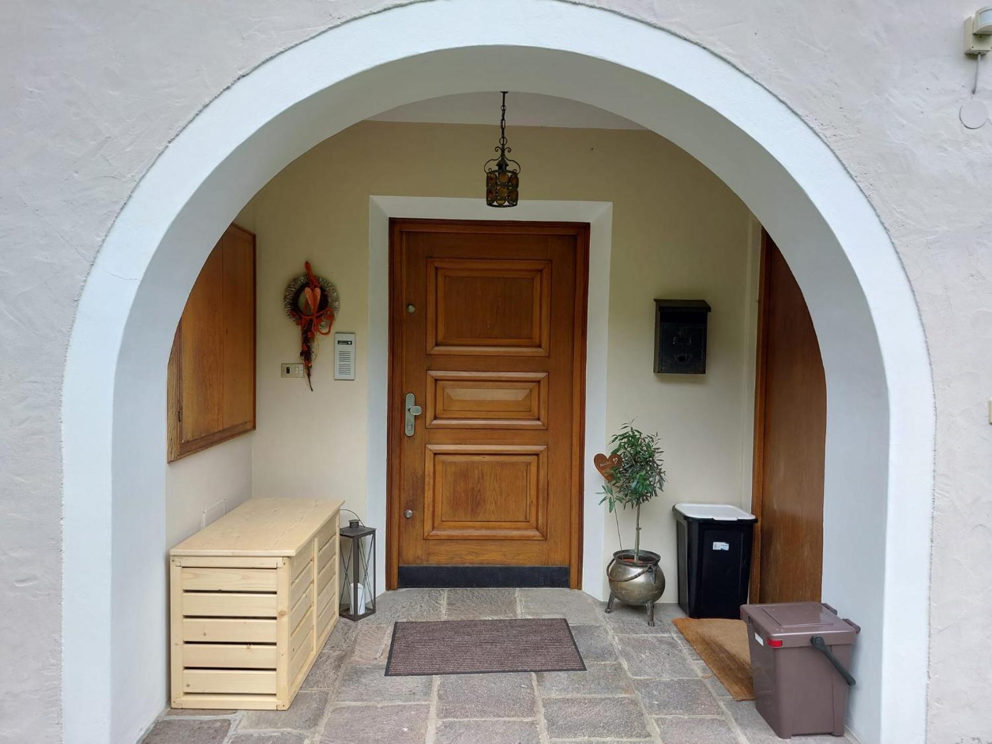 Villa Pinie Apt 1 Terlano Kültér fotó